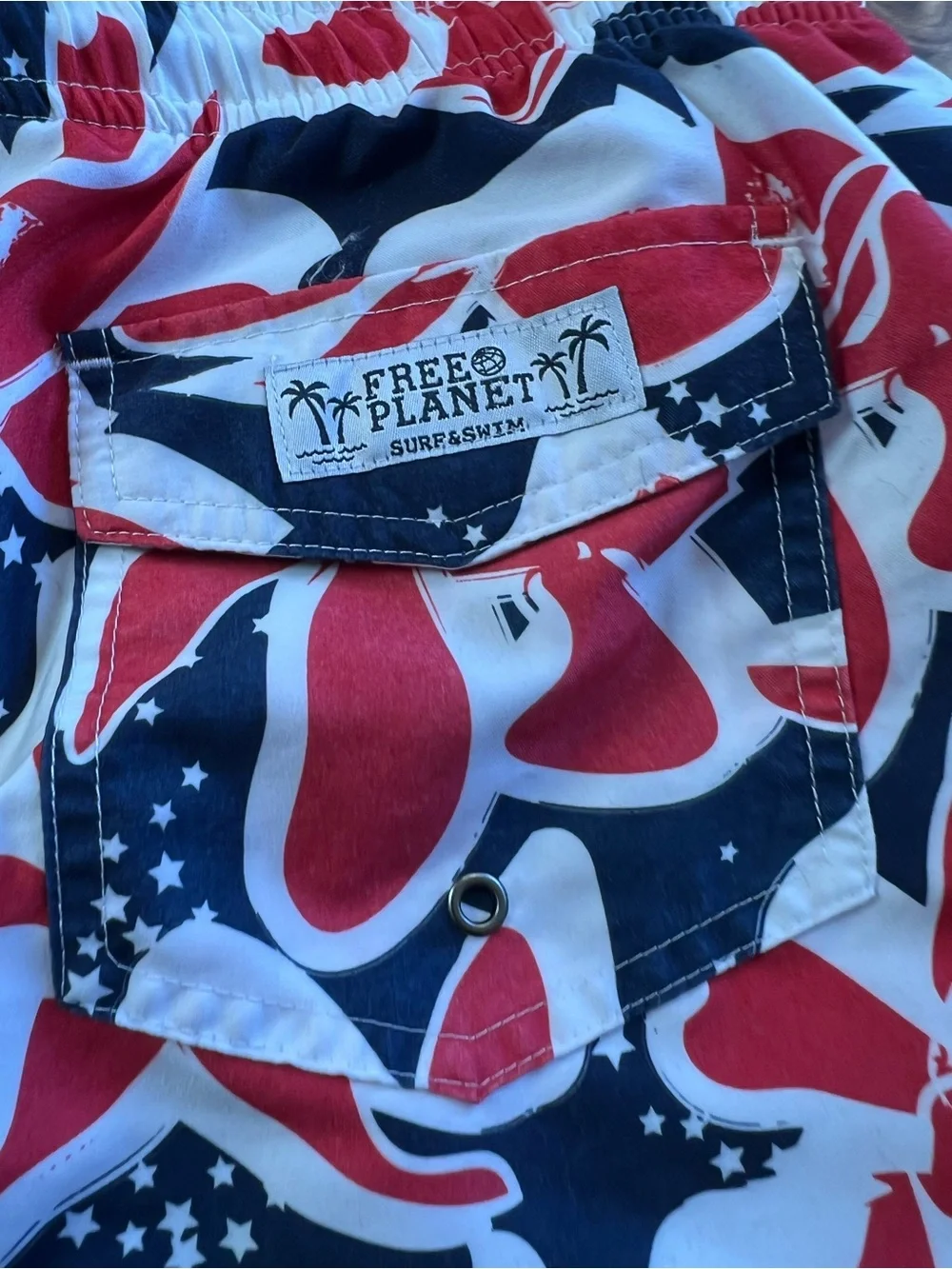 Free Planet Men’s Large Patriotic Floral Swim Trunks Red White Blue Lined Shorts